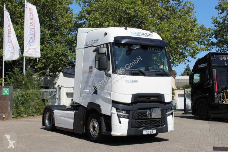جرار Renault   T520 Retarder High-Sleeper LED 2...