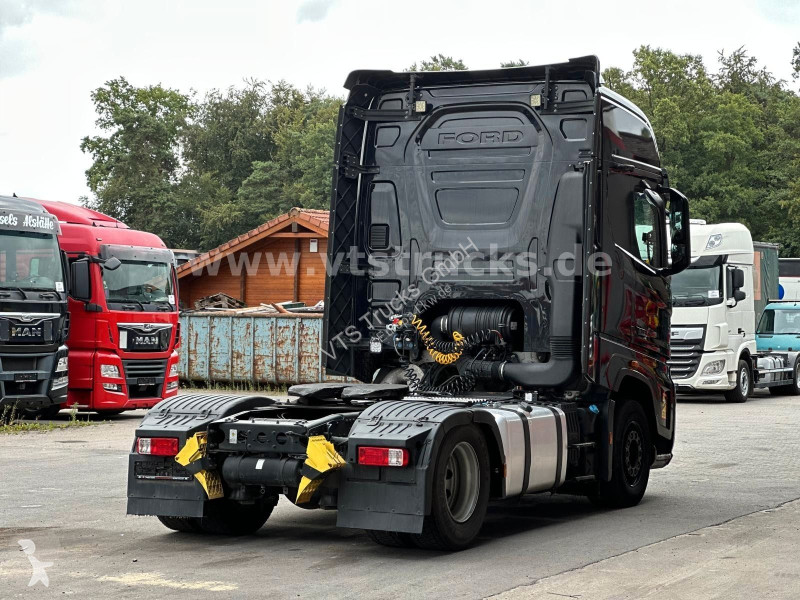 جرار Ford 500 4x2 Blatt-/Luft, Euro6e