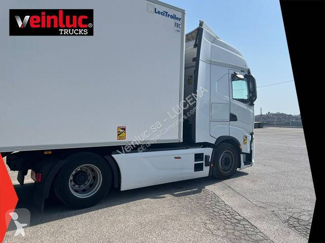 جرار Iveco