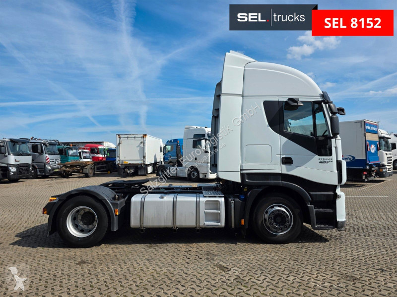 جرار Iveco 420 / Intarder