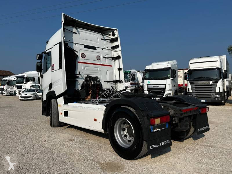 جرار Renault