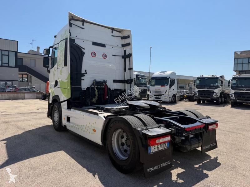 جرار Renault