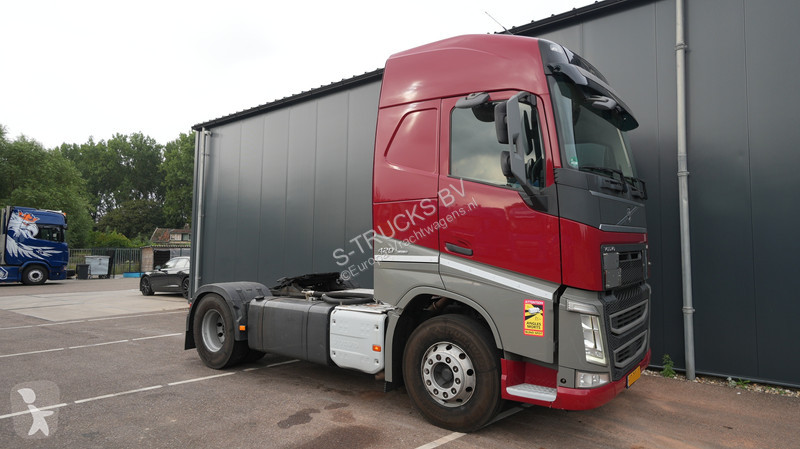 Trattore Stradale Volvo 420 ADR tractor unit