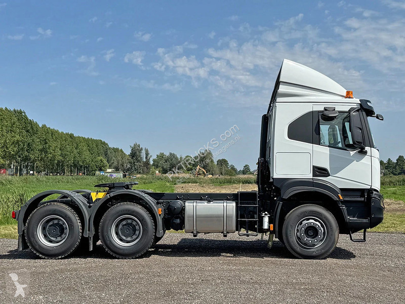 جرار Iveco T-Way AT720T43TH Tractor Head (6 units)