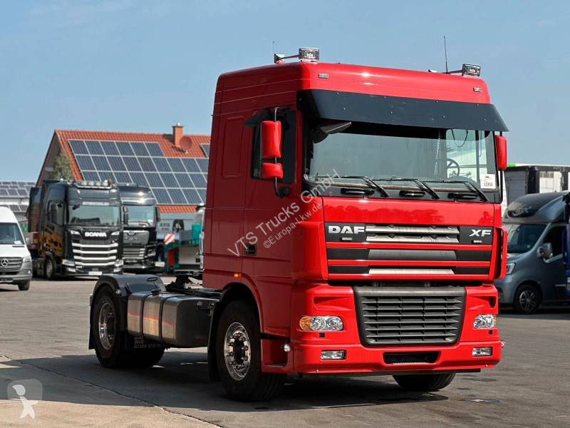 Tracteur DAF XF  4x2 Top !! Liebhaberfahrzeug