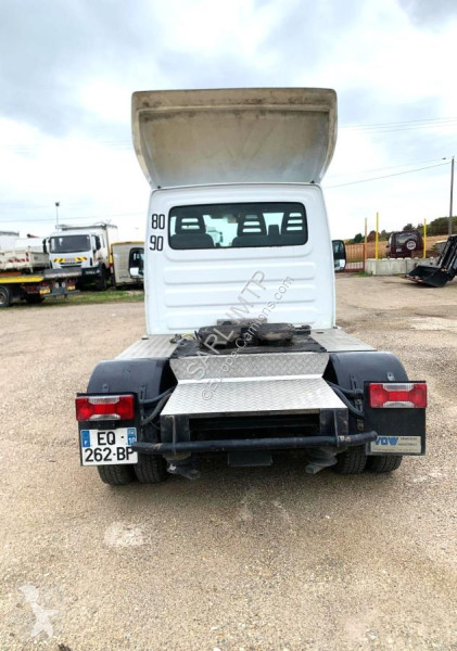 جرار Iveco  TRACTEUR ROUTIER PR SREM