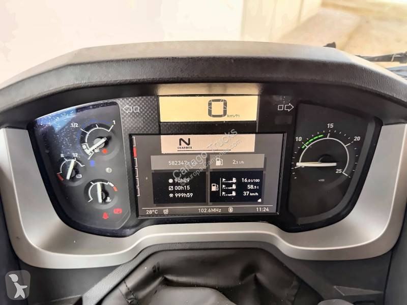 جرار Renault