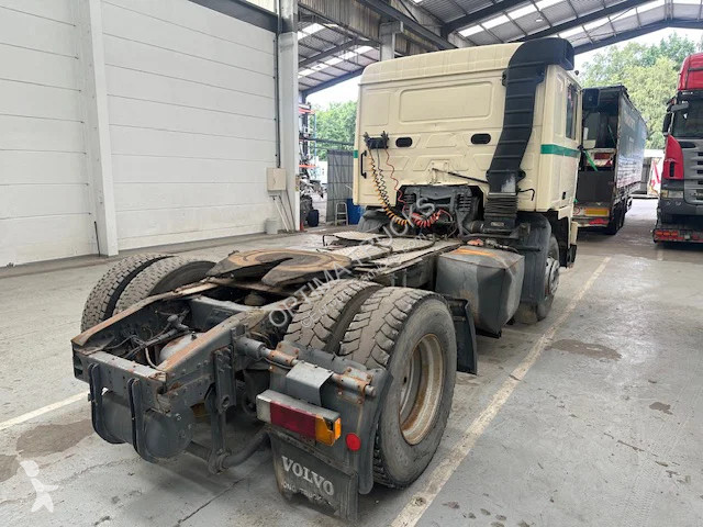 جرار Volvo F 12.360 Intercooler CAMION BELGE