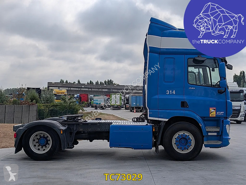 جرار DAF 440