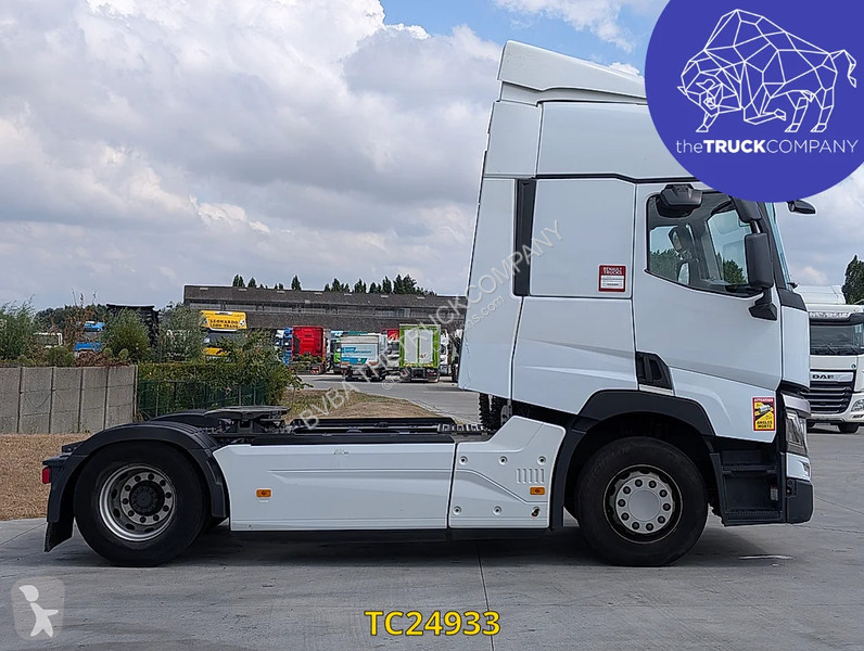 جرار Renault T 460