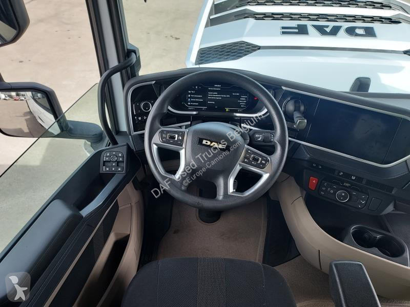 جرار DAF XG  FT 4X2