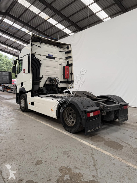 جرار Renault T460