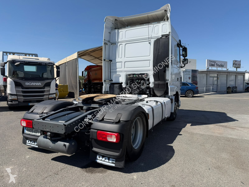 Cabeza tractora DAF  530