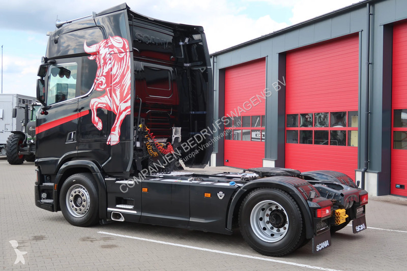 جرار Scania 580S V8 NS S580