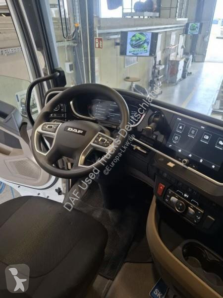Nyergesvontató DAF 480 FT 4X2