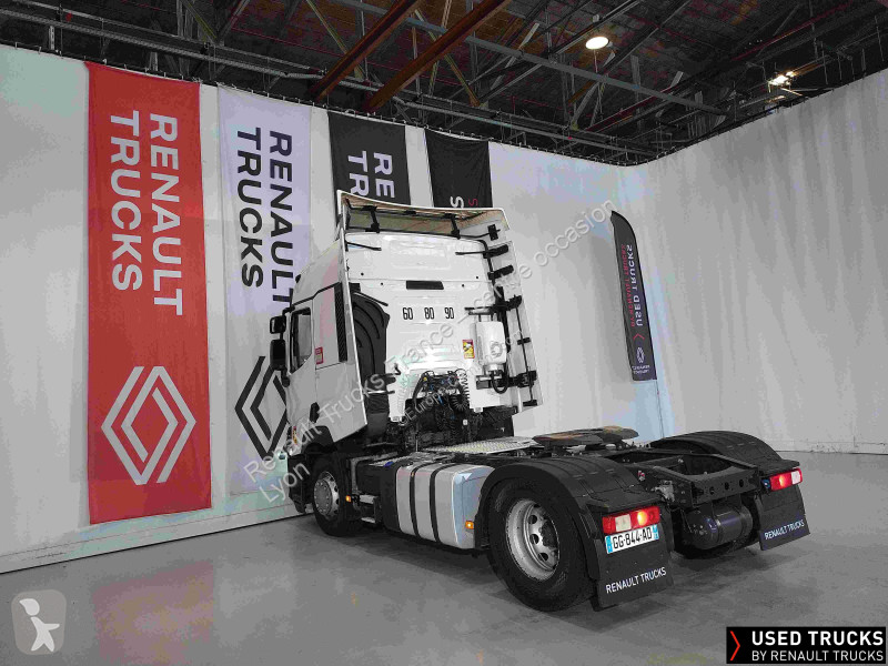 جرار Renault