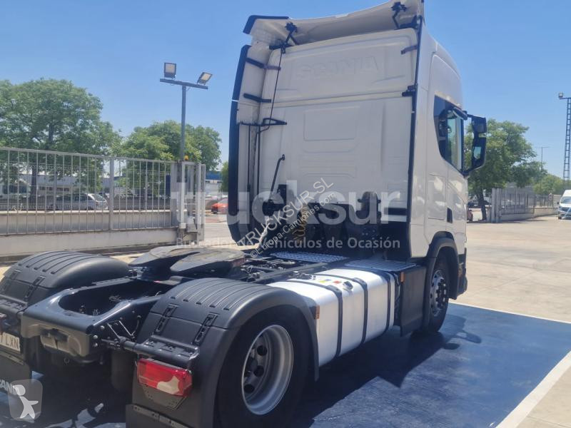 جرار Scania 410