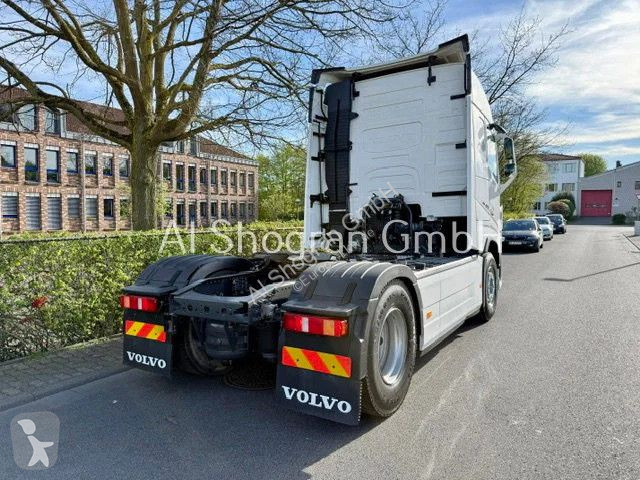 جرار Volvo 460 Globetrotter...