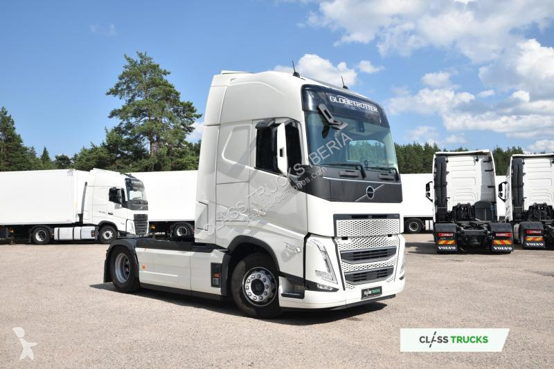 جرار Volvo 500 Globetrotter XL Retarder...