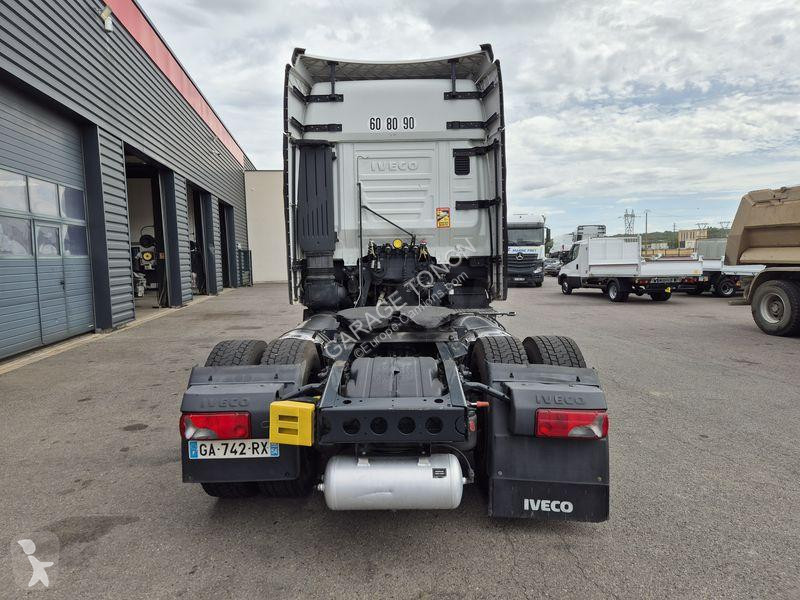 جرار Iveco 460 GNL / INTARDER