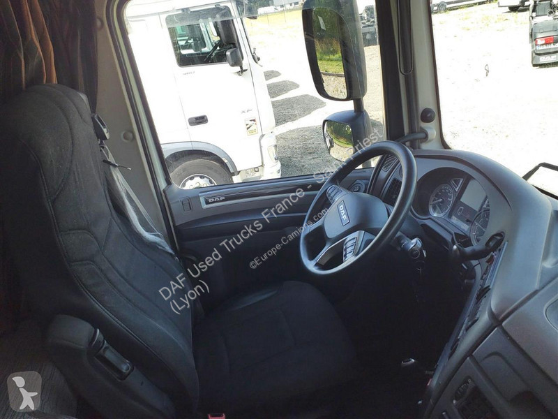 Tracteur DAF XF  FT 4X2