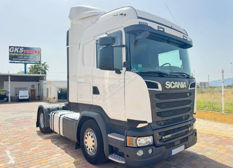 جرار Scania