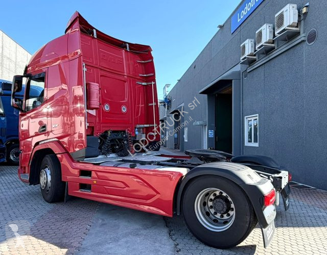 Тягач DAF XF