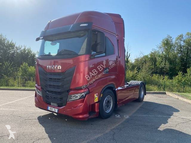 جرار Iveco
