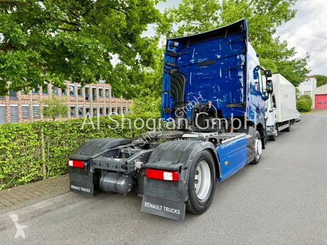 جرار Renault T460...
