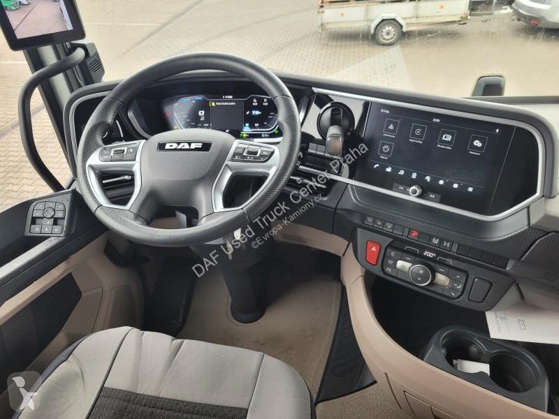Tahač DAF XG  FT 4X2