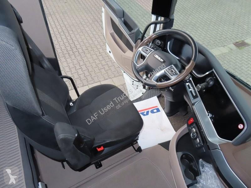 Tracteur DAF XG+  FT 4X2