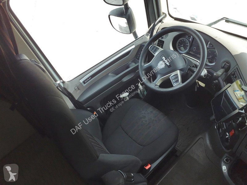 جرار DAF XF  FT 4X2