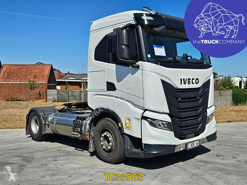 جرار Iveco S-Way 460