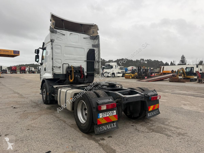 جرار Renault 450 DXI