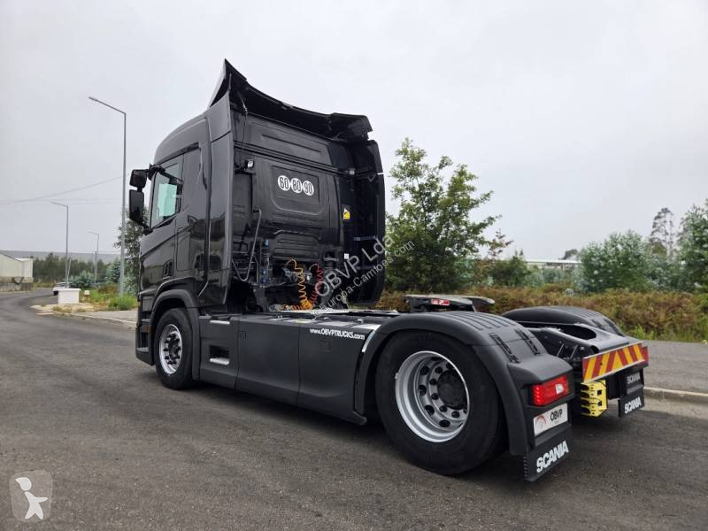 جرار Scania