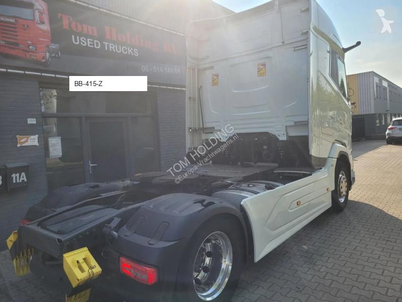 جرار DAF XG 530 4x2 steel /air pto prep
