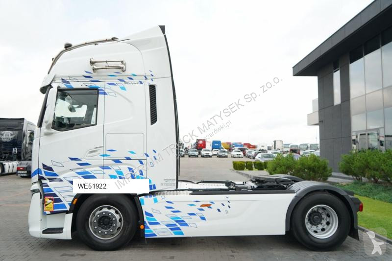 Влекач Iveco S 530