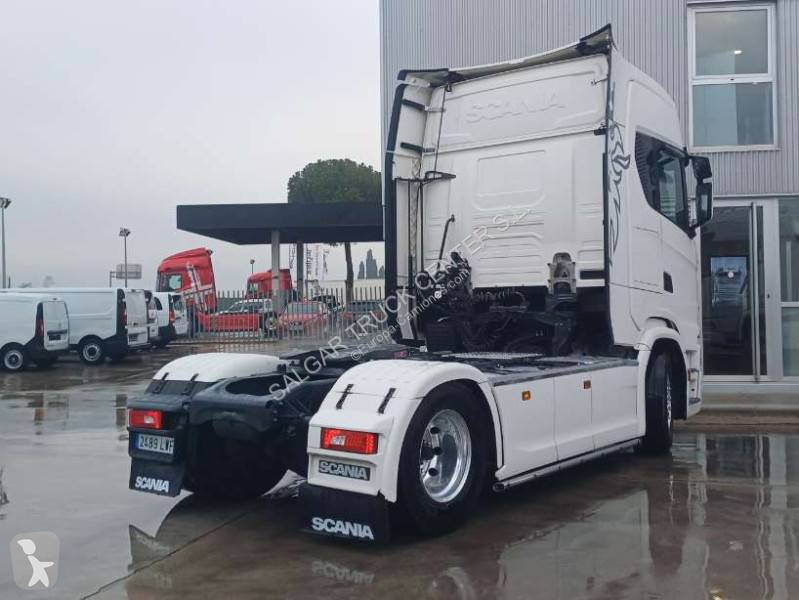 جرار Scania