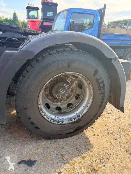 جرار Iveco