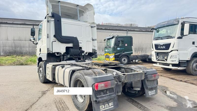 جرار DAF CF 400