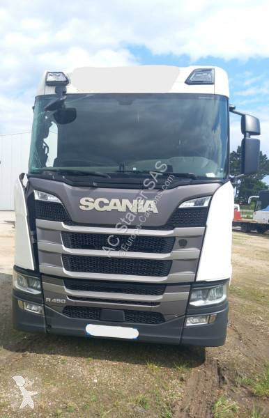 جرار Scania