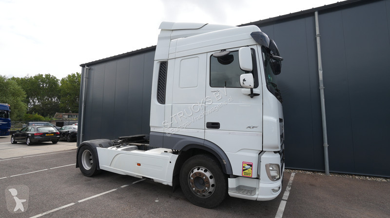 جرار DAF XF  SC tractor unit