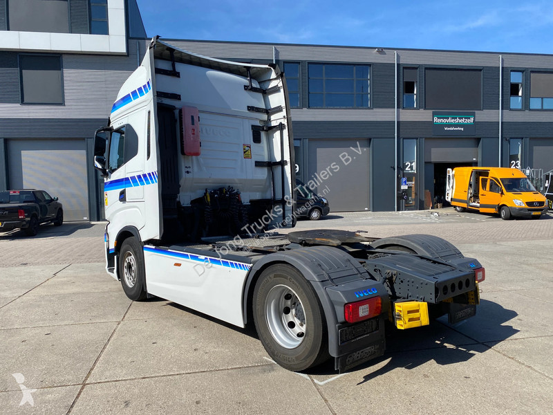 جرار Iveco 480 / 2x Tank / Intarder / Euro 6D