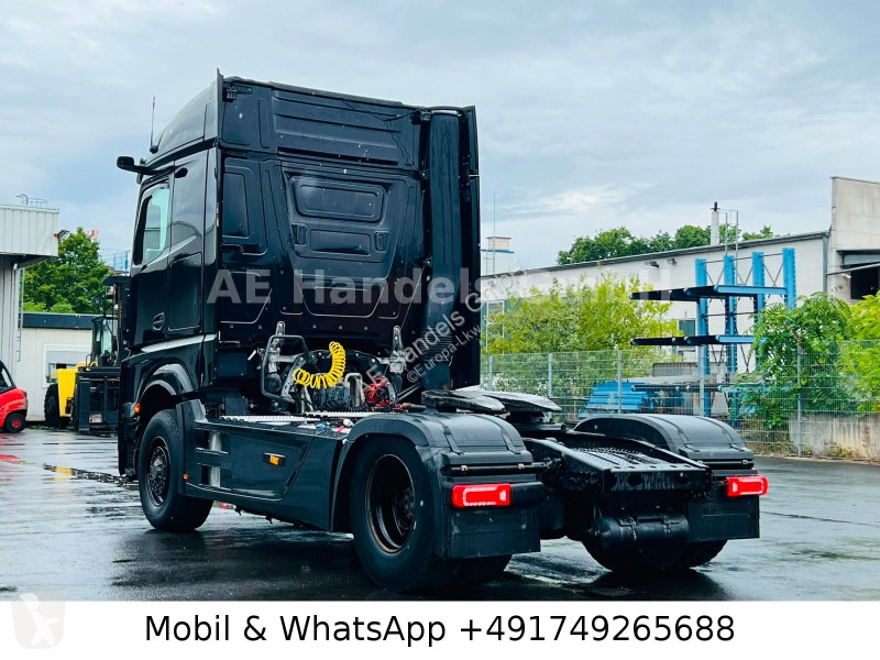 جرار Mercedes V 1853 L BL 4x4...
