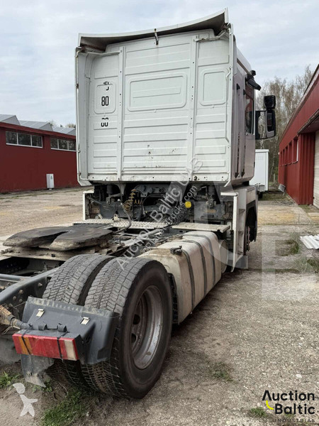 جرار Renault