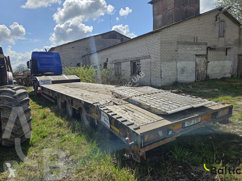 Cap tractor MAN 18.460