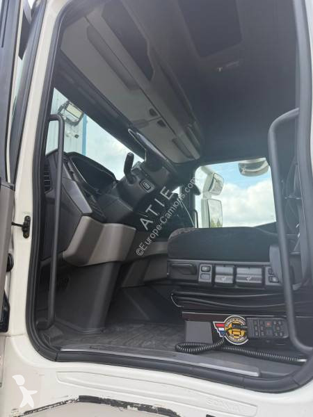 جرار Scania