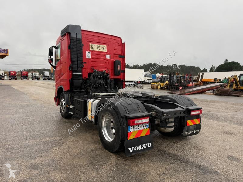 Traktor Volvo 500