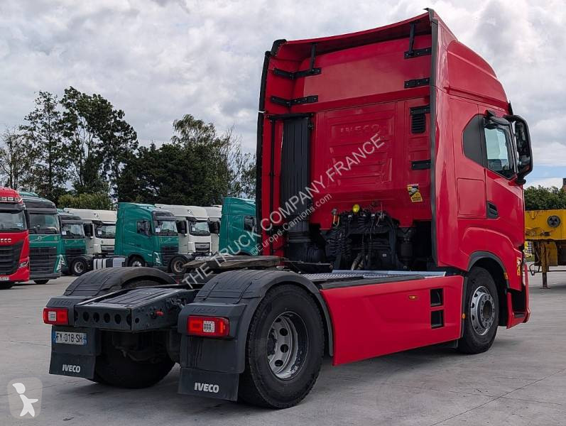 جرار Iveco