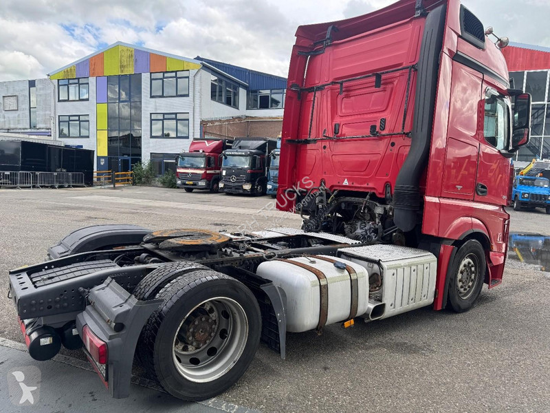 جرار Mercedes ACTROS 1845 4X2 EURO 6 MEGA - RHD